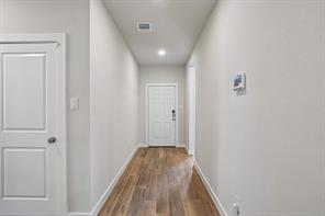 369 Declan Street - Photo 4