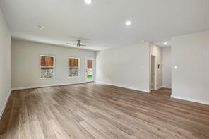 369 Declan Street - Photo 6