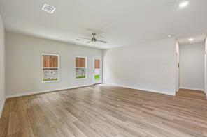 369 Declan Street - Photo 8