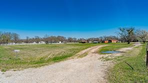 528 Stonegate Drive - Photo 4
