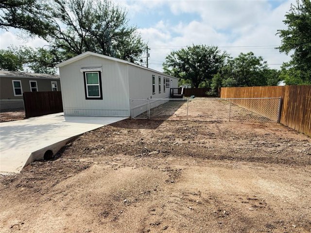 3005 Elmwood Drive