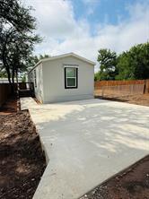 3005 Elmwood Drive - Photo 2