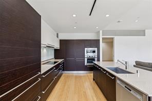 2408 Victory Park Lane - Photo 11