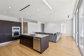 2408 Victory Park Lane - Photo 12