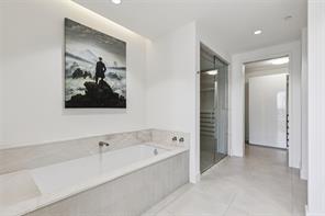 2408 Victory Park Lane - Photo 18