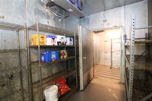 700 W California Street - Photo 29