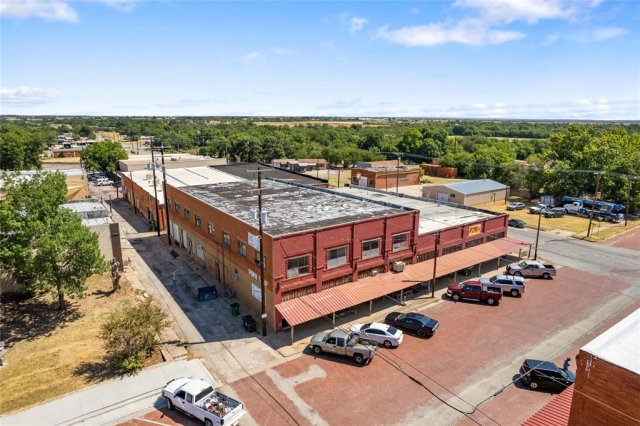 115 E Pecan Street