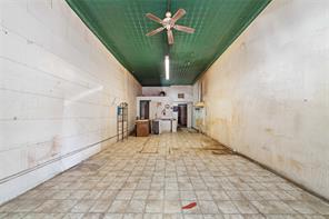 115 E Pecan Street - Photo 19