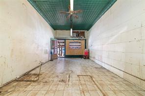 115 E Pecan Street - Photo 20
