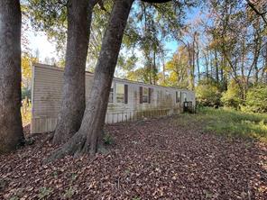 1233 Suncrest Circle - Photo 3