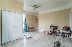 540 12th Street SE - Photo 17