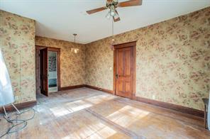 540 12th Street SE - Photo 25