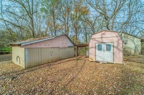 540 12th Street SE - Photo 31