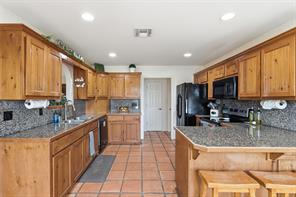 8919 County Rd. 2310 - Photo 11