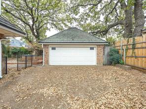 2004 Misty Creek Drive - Photo 35