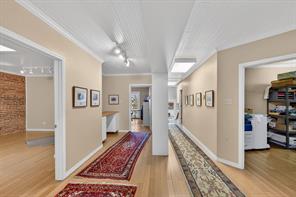 110 E Corsicana Street - Photo 13