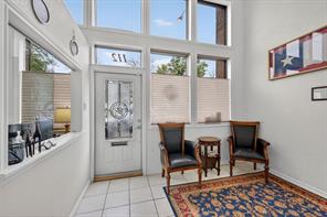 110 E Corsicana Street - Photo 23