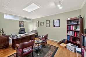 110 E Corsicana Street - Photo 29