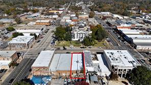 110 E Corsicana Street - Photo 3