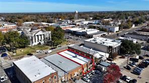 110 E Corsicana Street - Photo 4