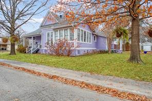 300 W 6th Street - Photo 32