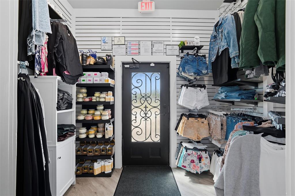 450 W Harwood Road - Photo 12