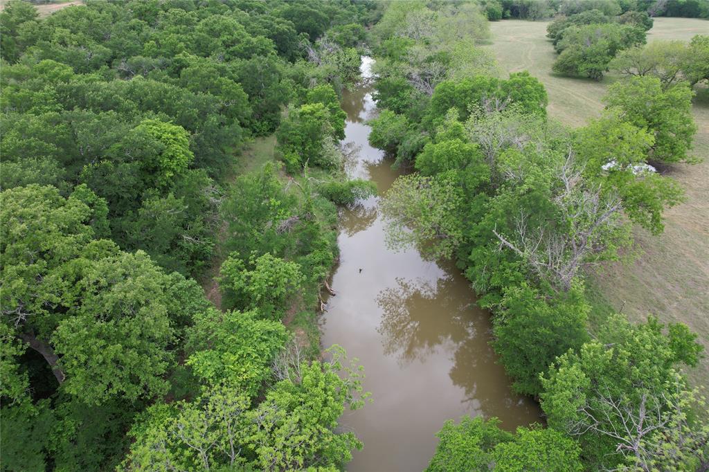 5300 Highway 2247 - Photo 11