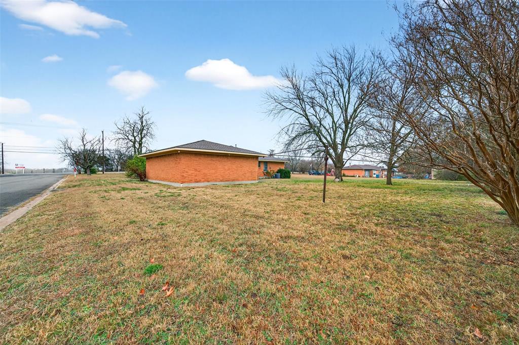 3928 W Houston Street - Photo 34