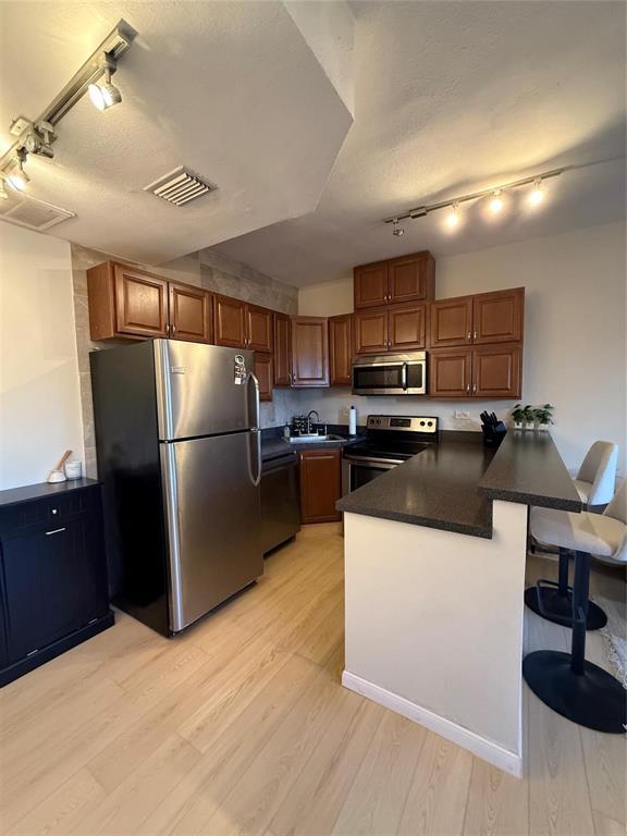 5757 E University Boulevard - Photo 11