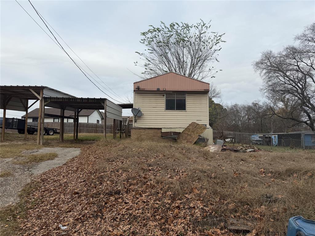 205 Barker Street - Photo 1
