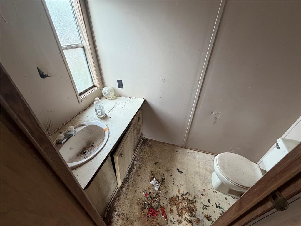 205 Barker Street - Photo 8