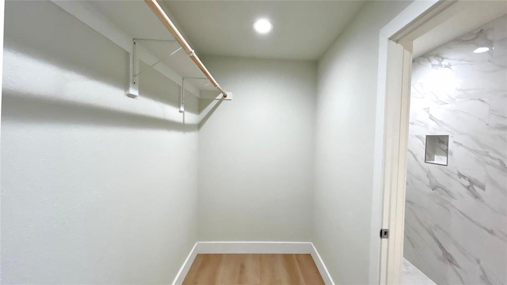 1024 Murray Court - Photo 15