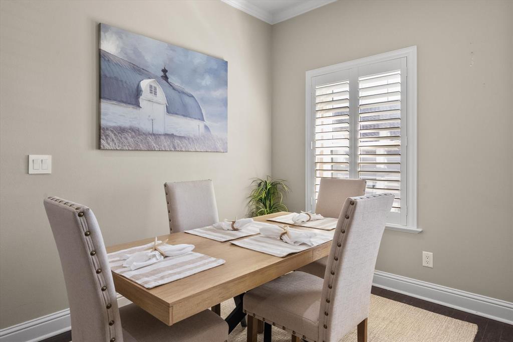 603 W 6th Avenue - Photo 5