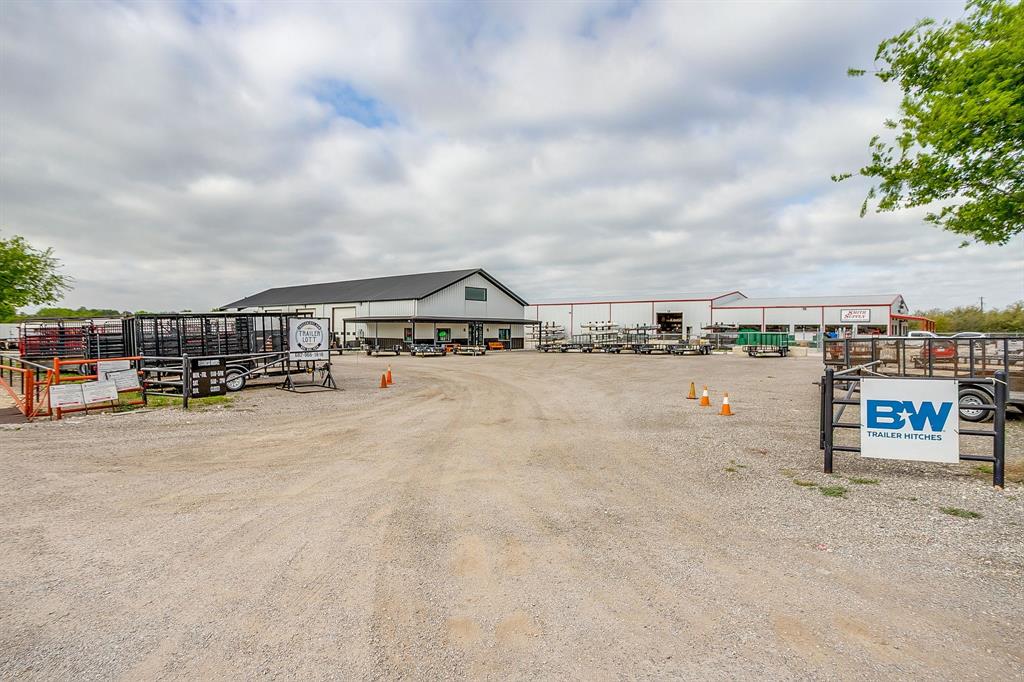 7209 N Highway 171 - Photo 7