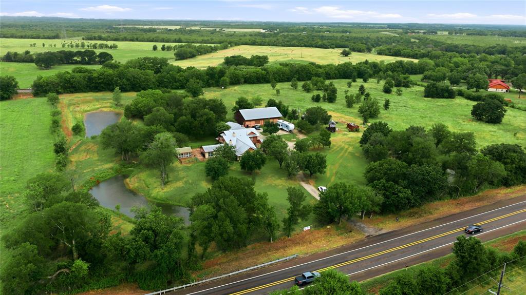 12044 Highway 14 - Photo 37