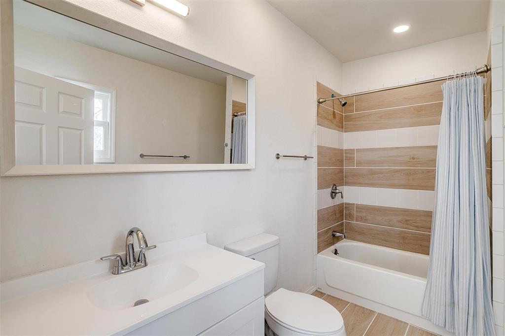 599 Private Road 3630 - Photo 19