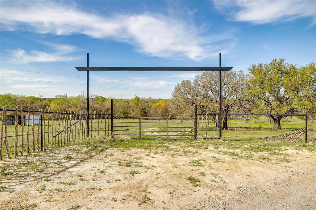 599 Private Road 3630 - Photo 21