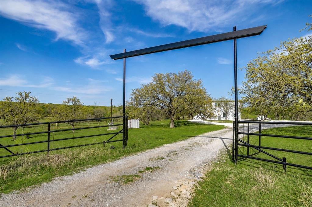 599 Private Road 3630 - Photo 5