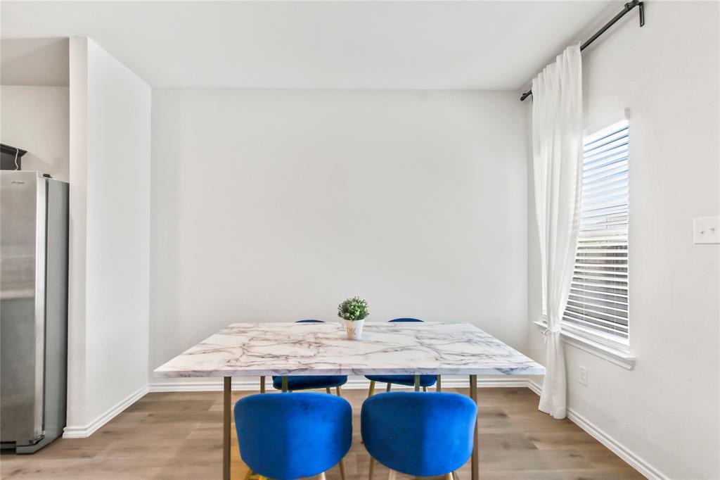 755 Amelia Court - Photo 8