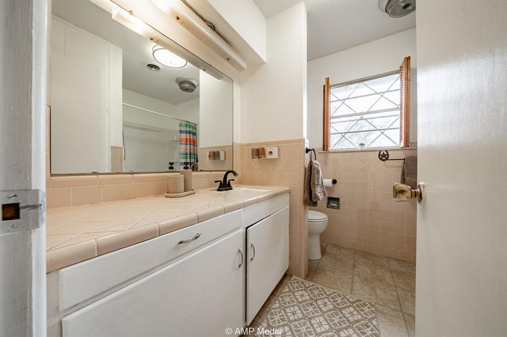 510 W Irving Street - Photo 14