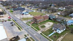 3907 Lee Street - Photo 7