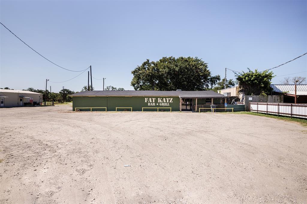 1433 E State Highway 276 - Photo 1
