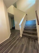 103 E 15th Street - Photo 3