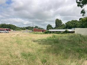 100 N Parkway Drive - Photo 3