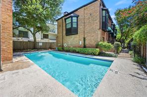 4143 Newton Avenue - Photo 3