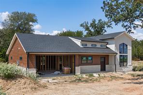 413 Caro Drive - Photo 2