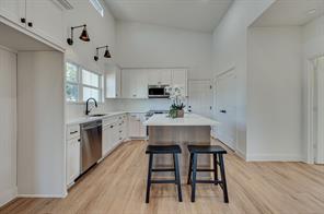 413 Caro Drive - Photo 7