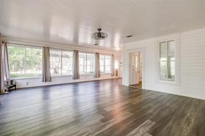 708 S Waco Street - Photo 18