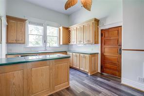 708 S Waco Street - Photo 24