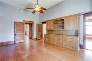 708 S Waco Street - Photo 28